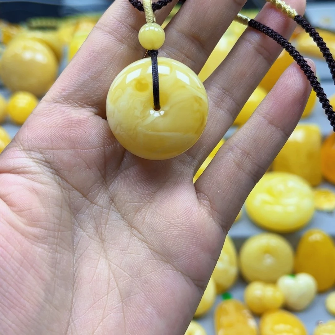 未镶嵌蜜蜡珠宝奇石