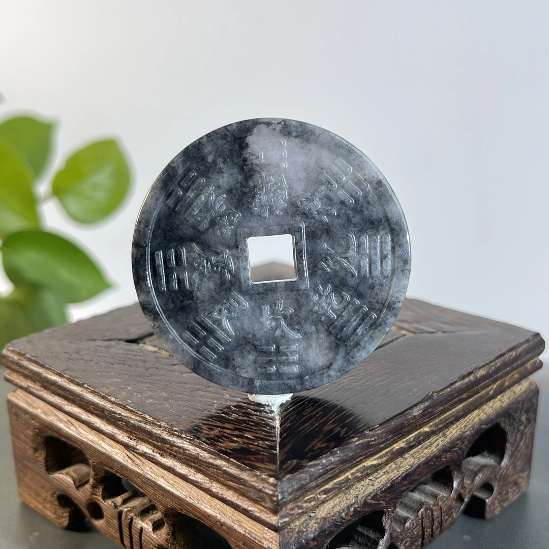 JYB30-01  天然缅甸A货翡翠  乌鸡-山鬼花钱