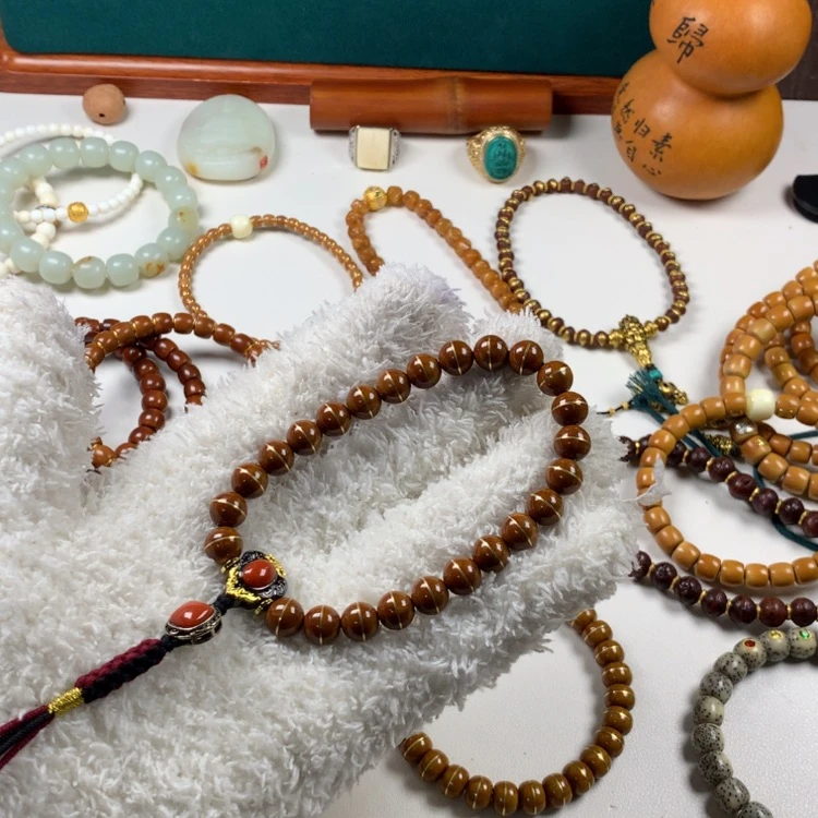 【闪购商品】橄榄核吊坠。。。。。。。。。。。