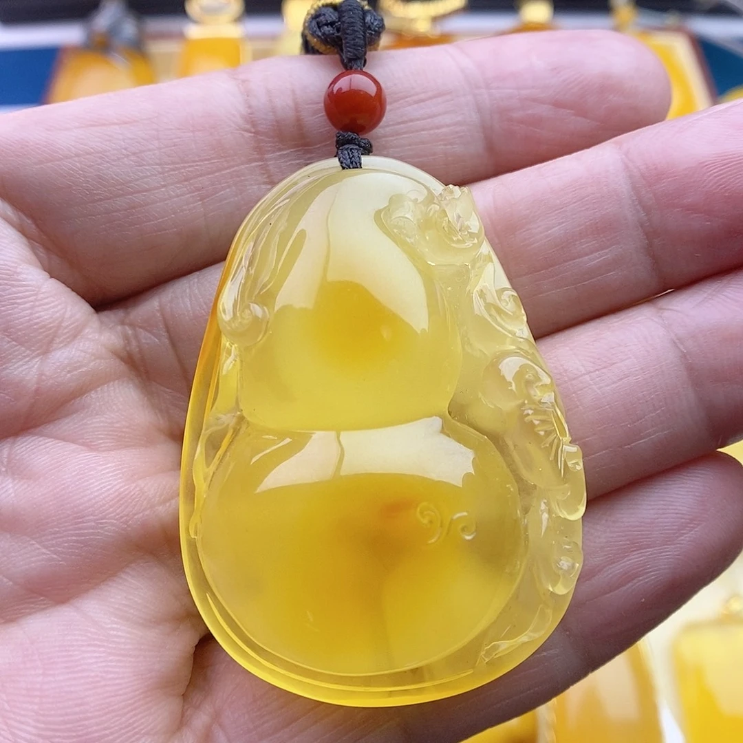 未镶嵌颈饰琥珀葫芦