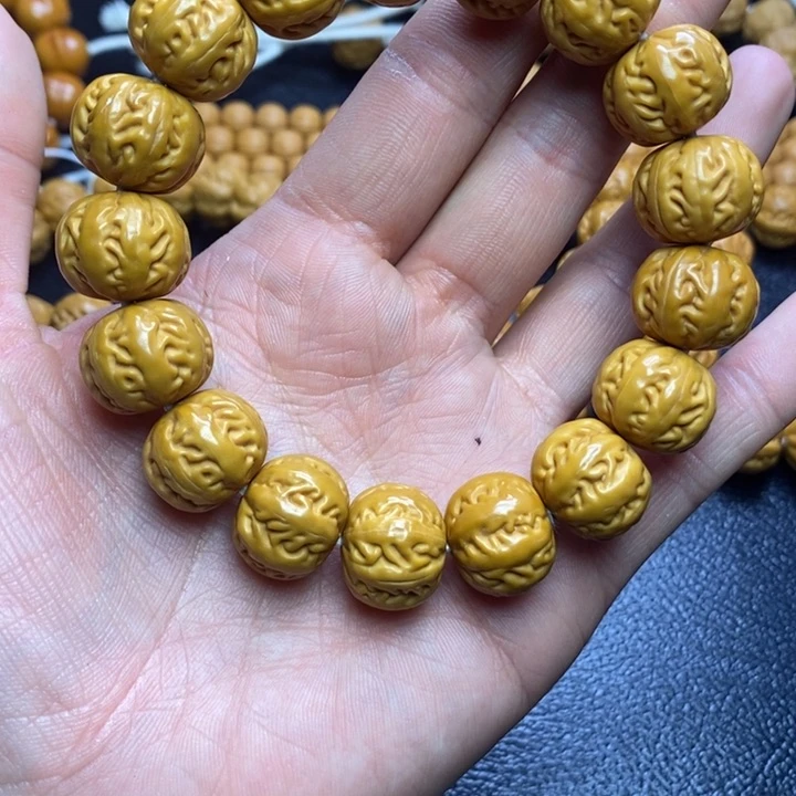 猴头核桃手串猴头