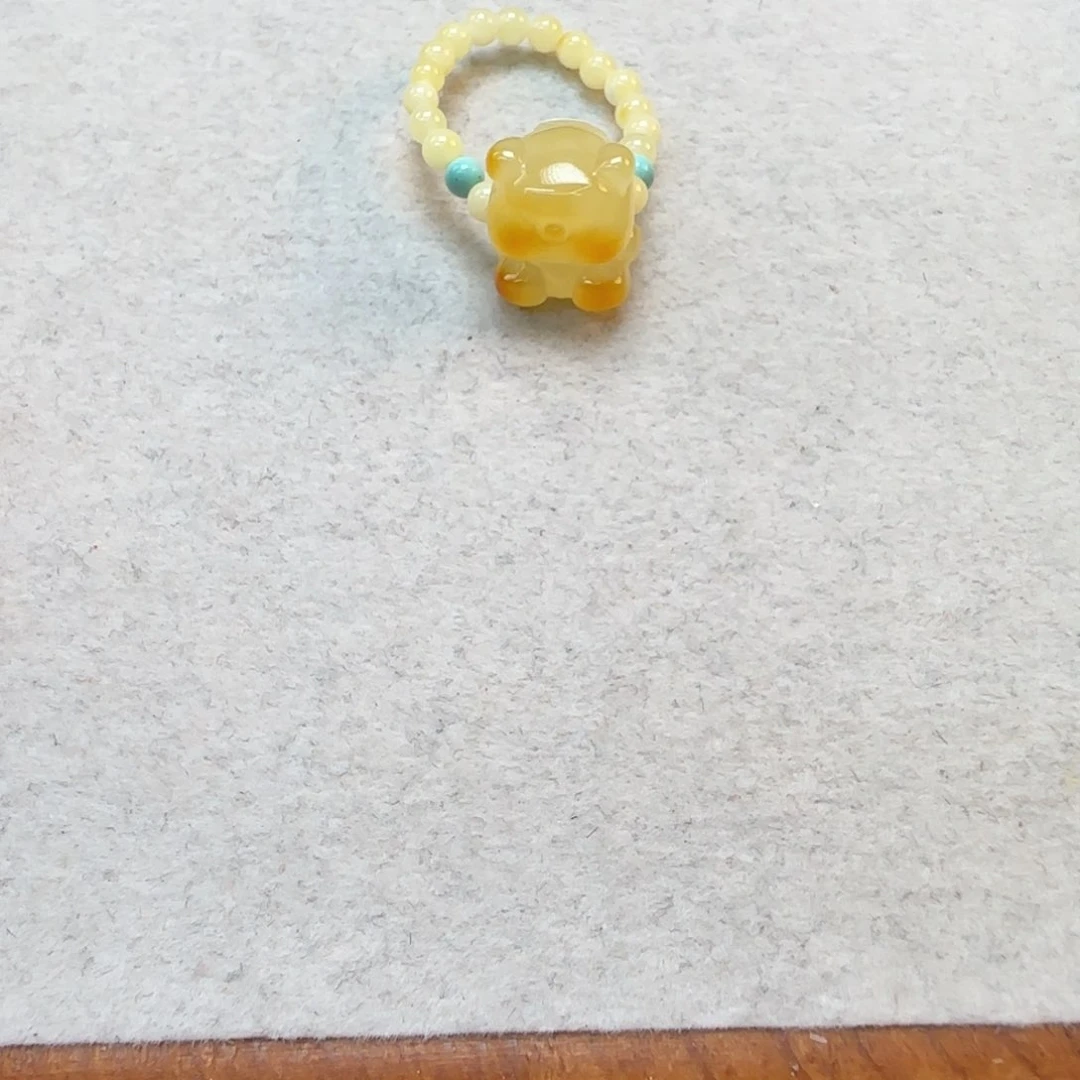 未镶嵌琥珀裸石定制