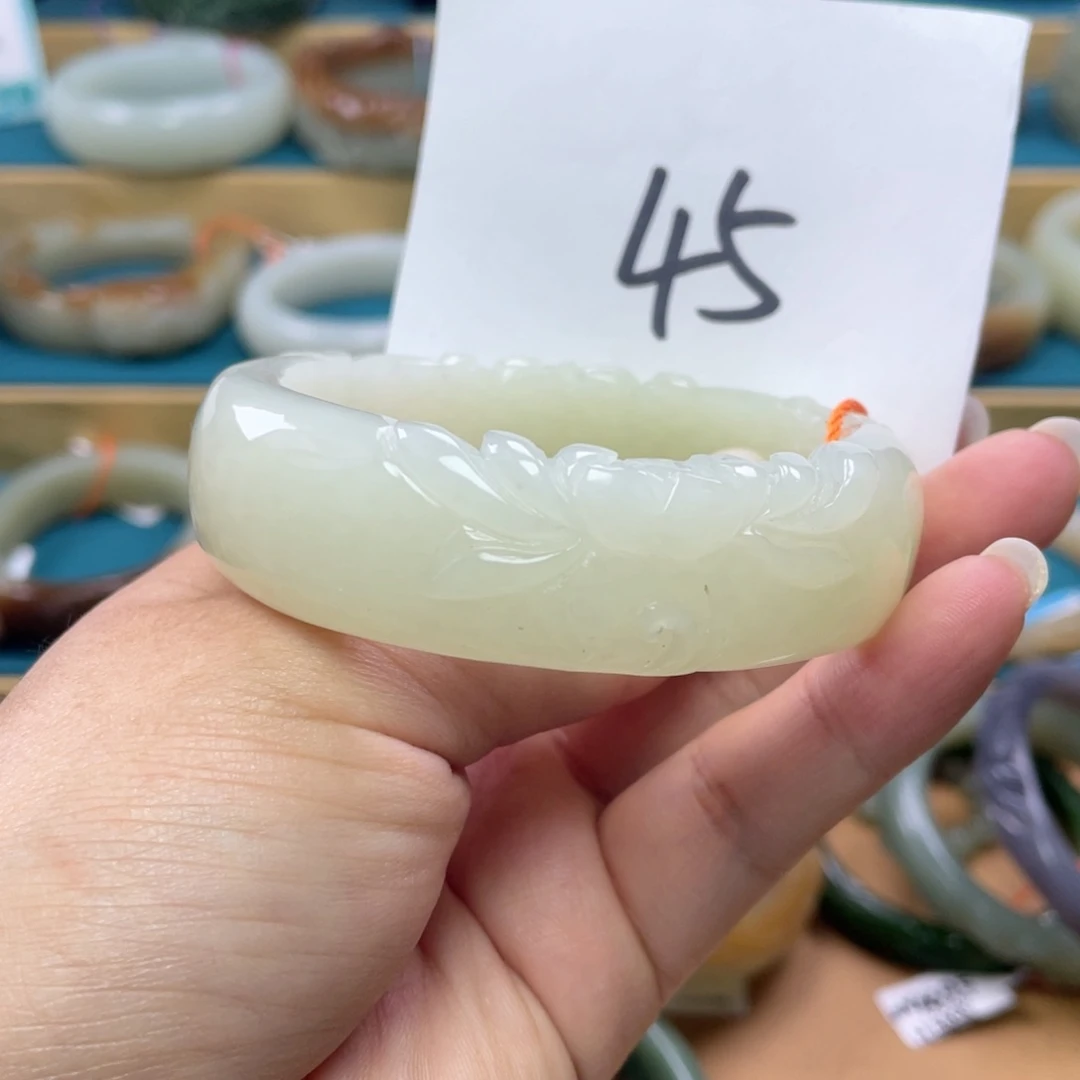 未镶嵌手镯和田玉圈口57+