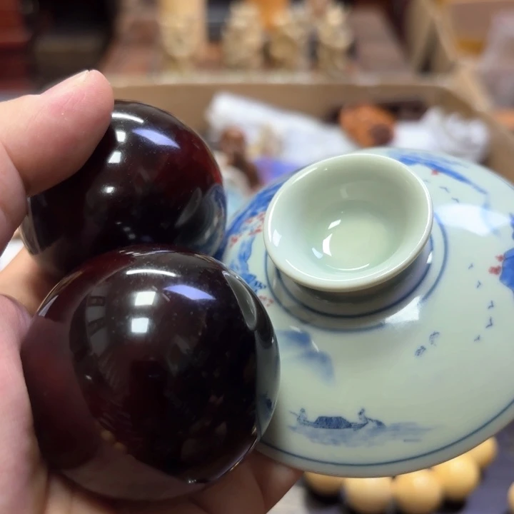 瓷片精致雕刻工艺