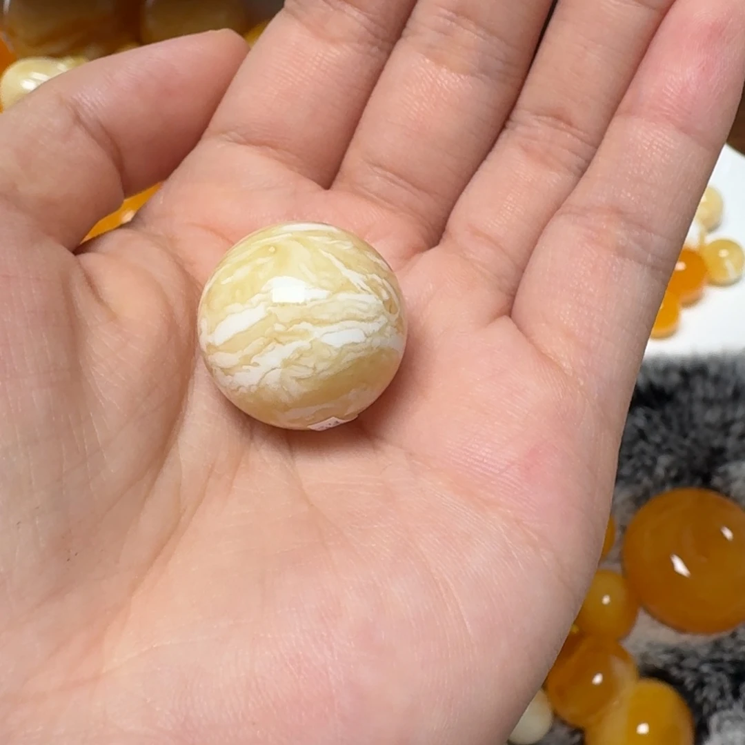 琥珀未镶嵌裸石蜜蜡圆珠