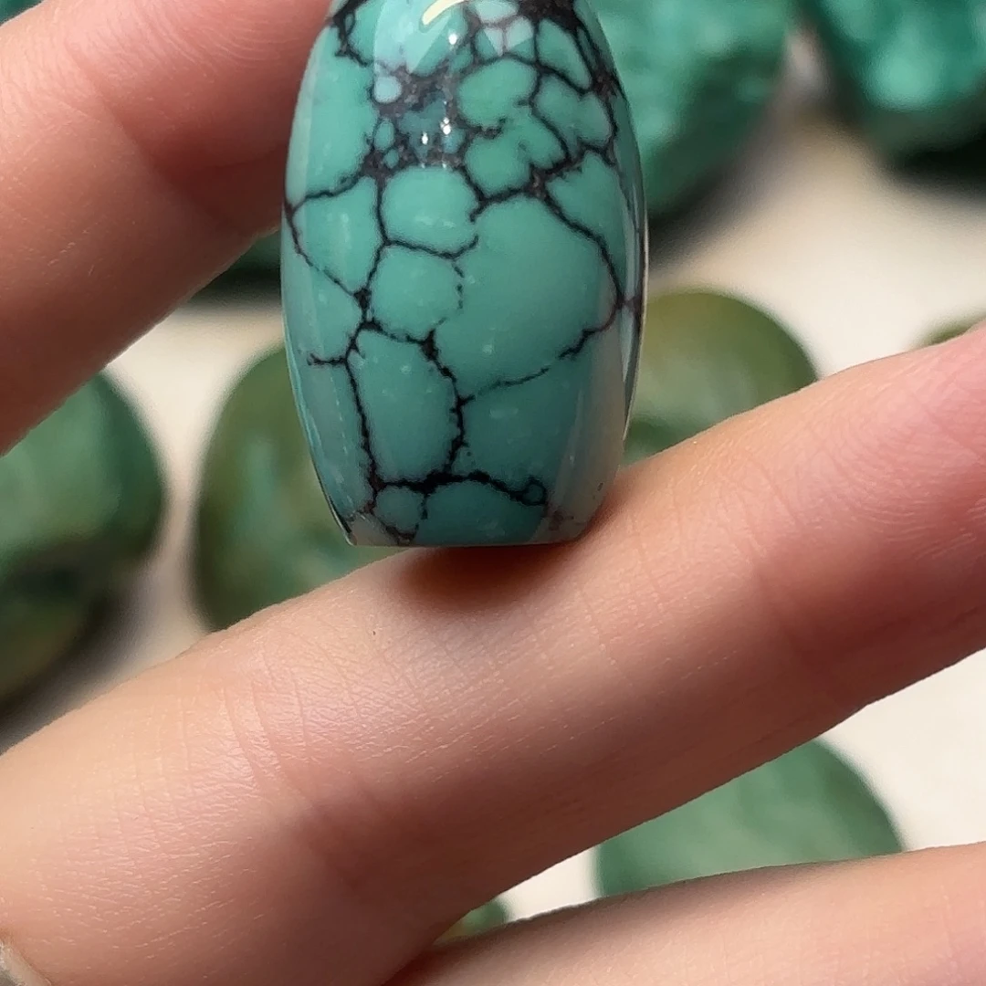 绿松石未镶嵌手串