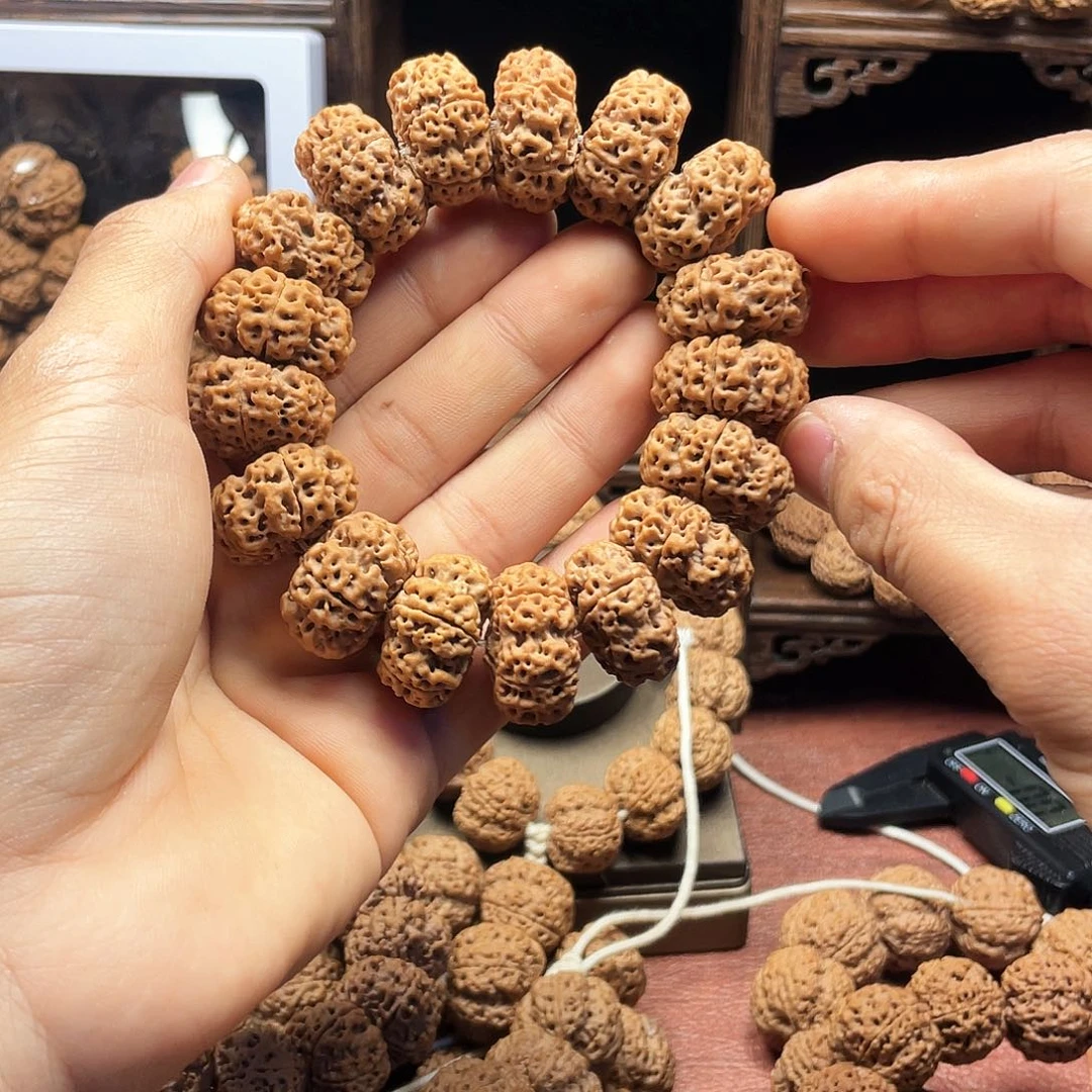 金刚菩提吊坠24夹板