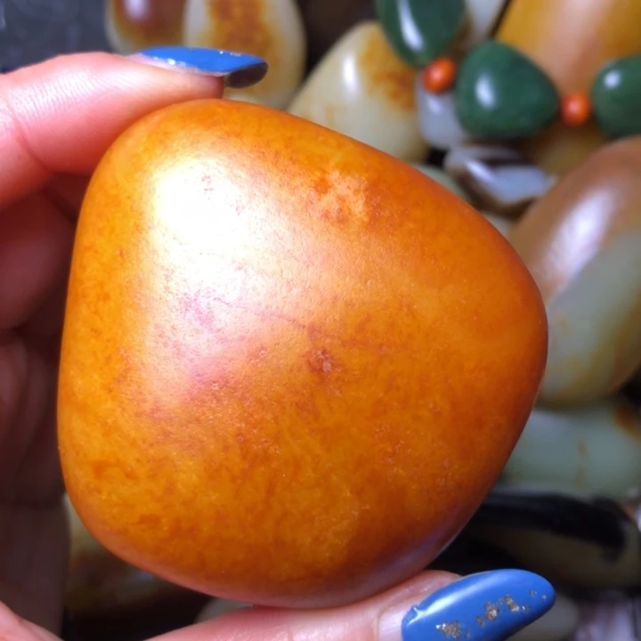 李***计和田玉未镶嵌珠宝奇石