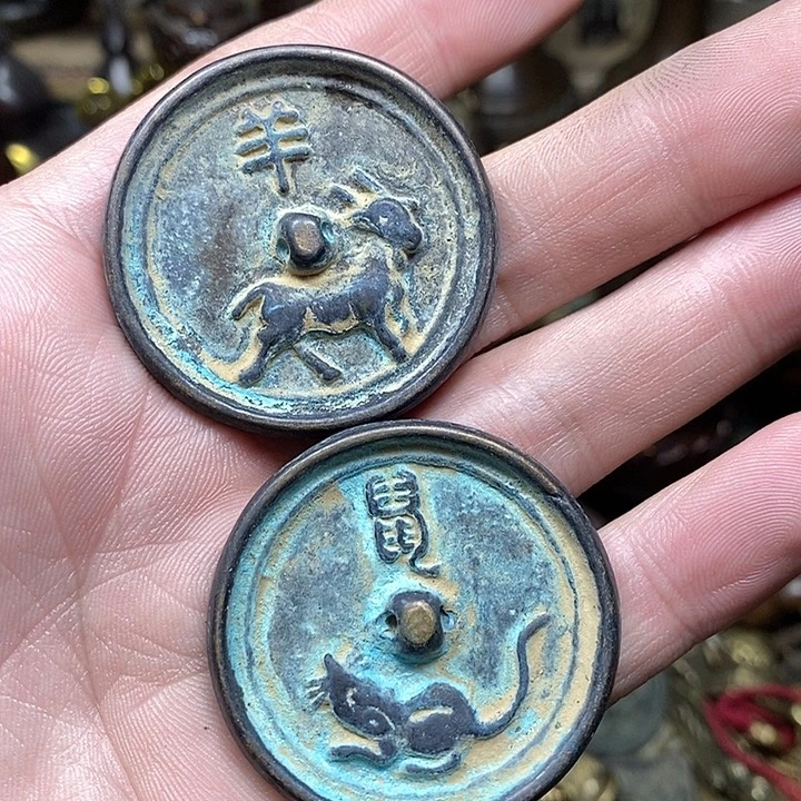 大***门小杨推荐铜物件一个