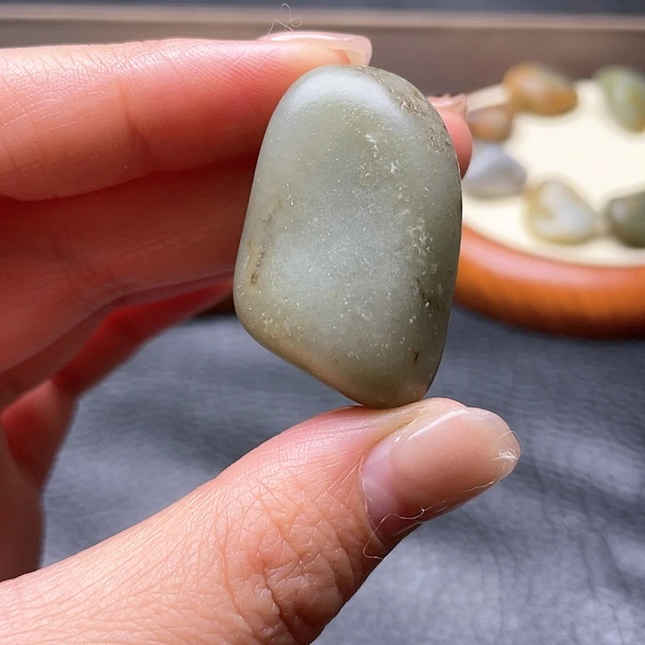 和田玉颈饰未镶嵌16