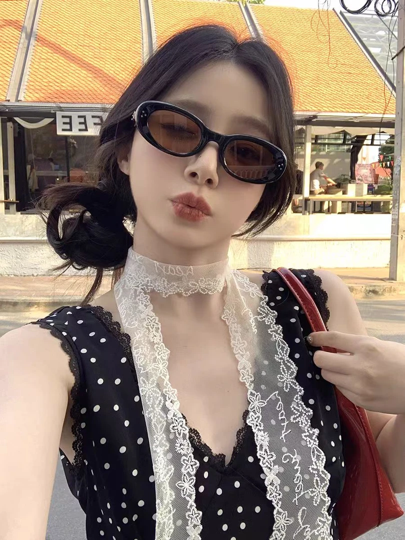 波点韩系飘带挂脖女春夏新款百搭装饰蕾丝长条字母脖颈丝巾