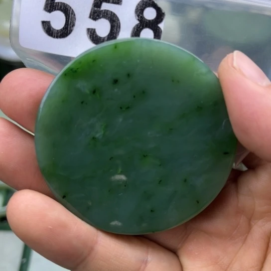 和田玉未镶嵌珠宝半成品