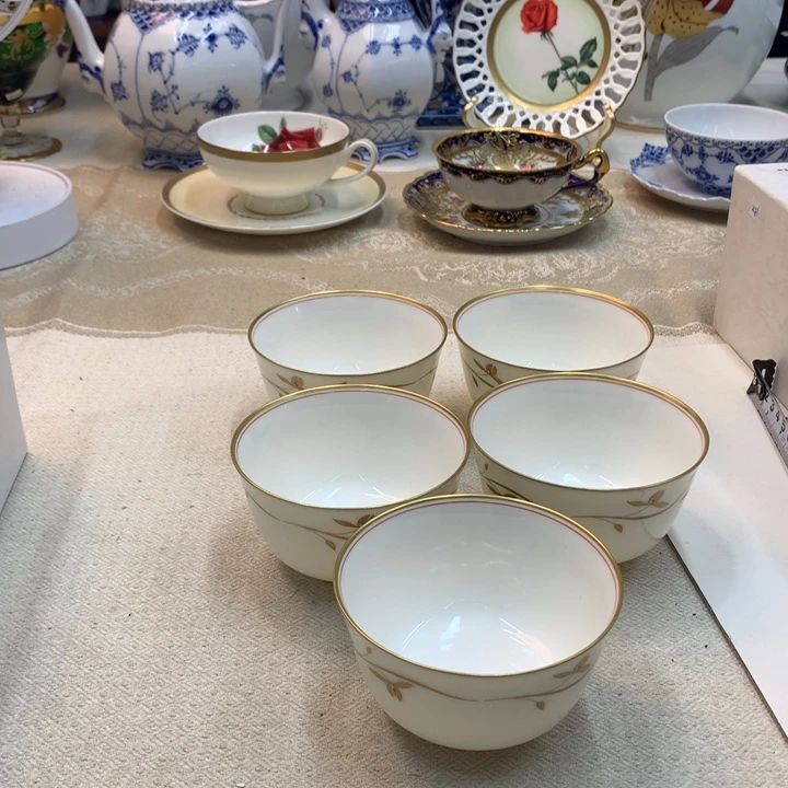 紫砂金瓷阁精品瓷器店