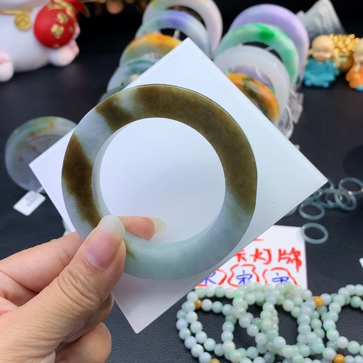 定制翡翠手镯未镶嵌