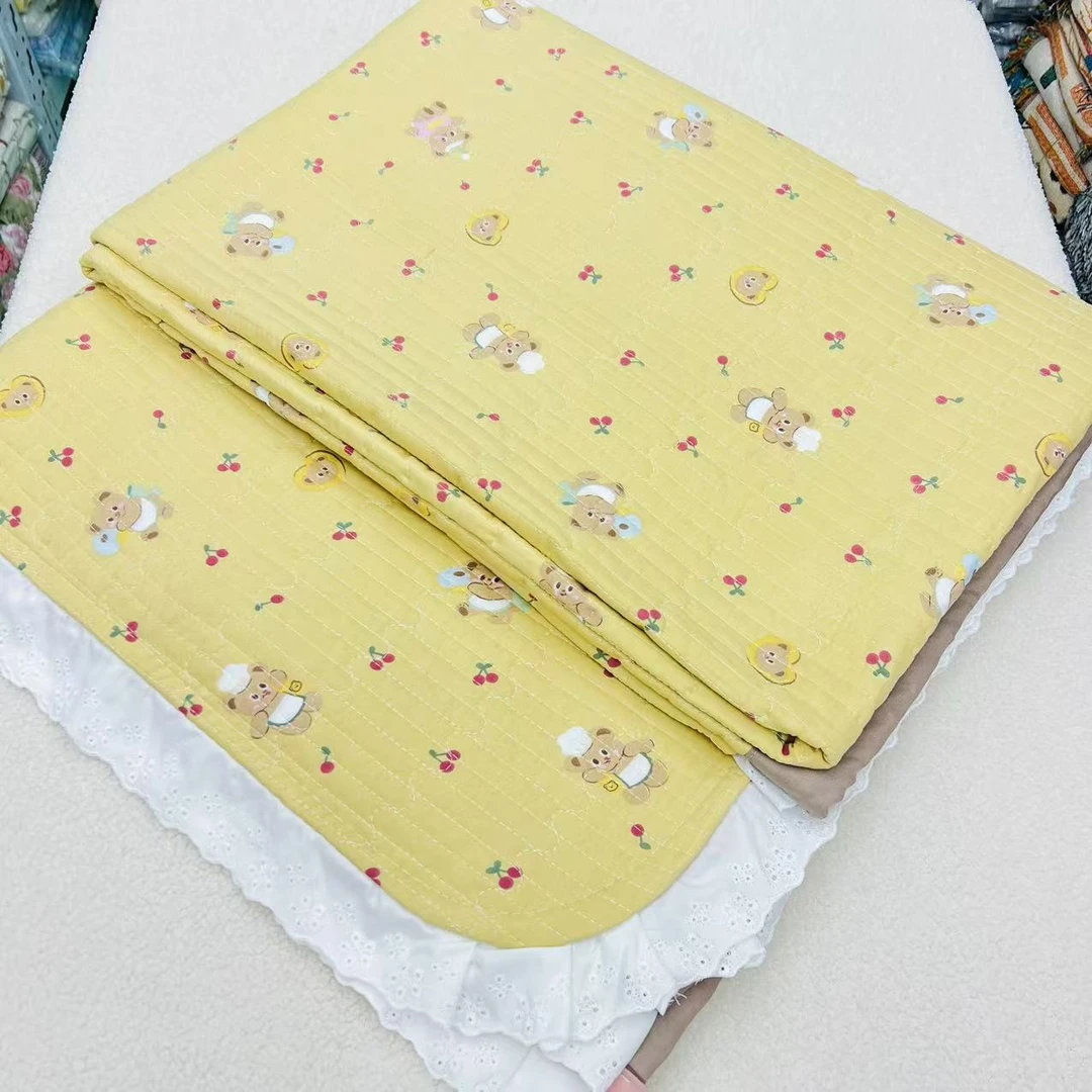 瑕疵【花边床盖】<小憨熊樱桃-橙>2X2.3m<±5cm><含花边>绗缝多功能