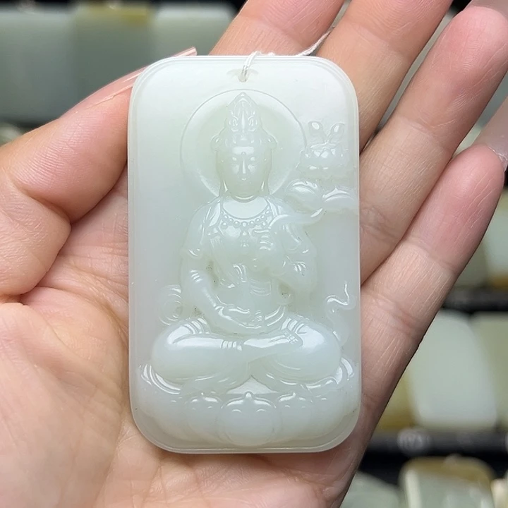 和田玉未镶嵌颈饰沧**云