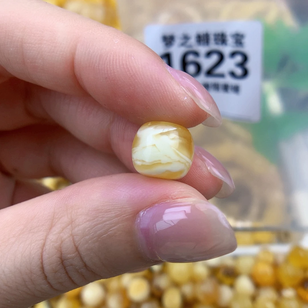裸石琥珀未镶嵌10.3