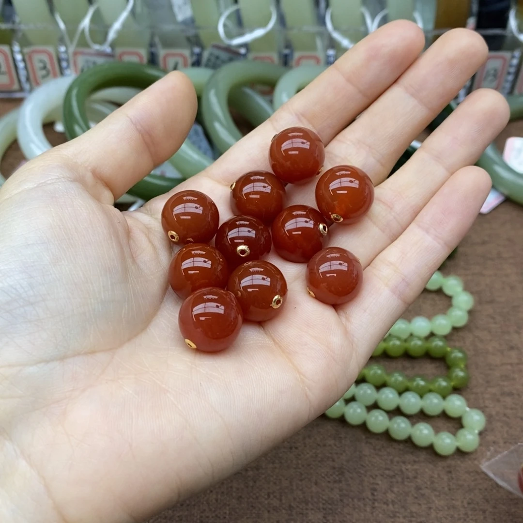 和田玉18K金镶嵌挂件