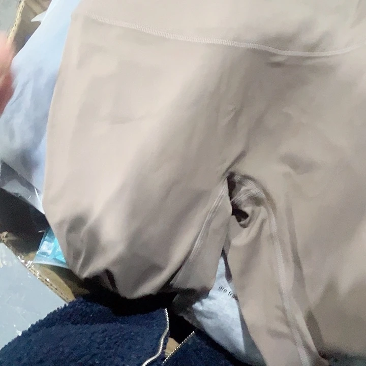 孤品咖色瑜伽裤l码165。