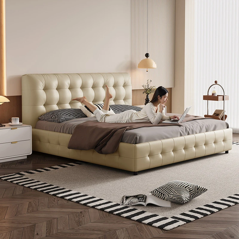 顾家家居现代简约头层牛皮双人主卧围边软皮艺床架DS8369B