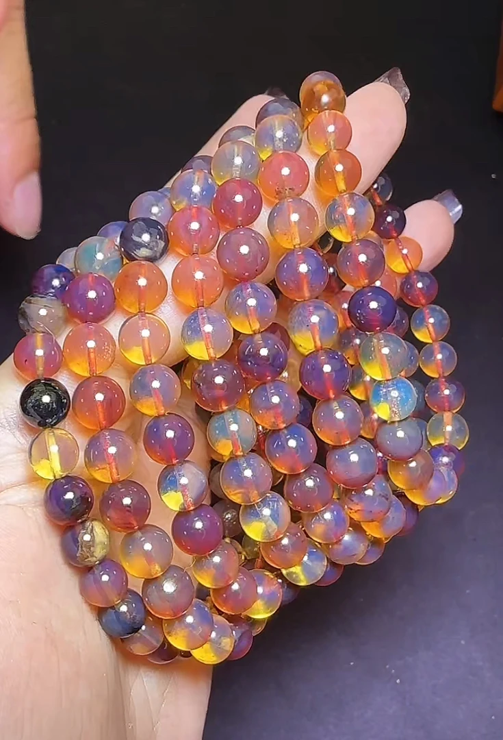 【齐福珠宝】老矿缅甸茶珀变色龙圆珠单圈(多样性发其一)