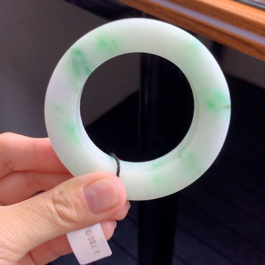 未镶嵌纯天然翡翠A货定制翡翠