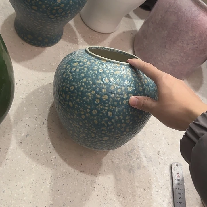 摆件无孔无孔无孔