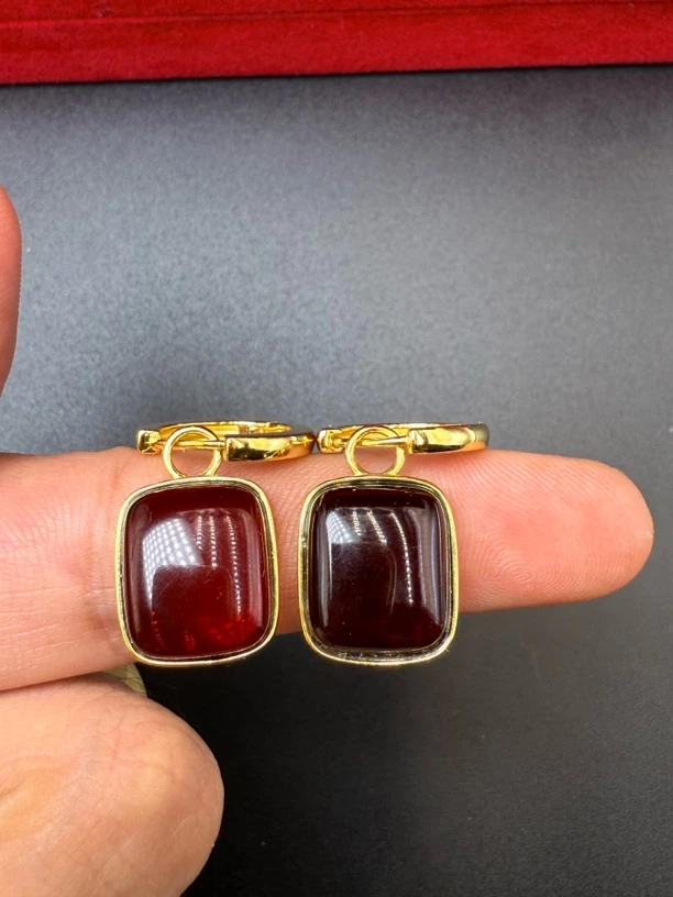 血珀女士耳饰时尚01