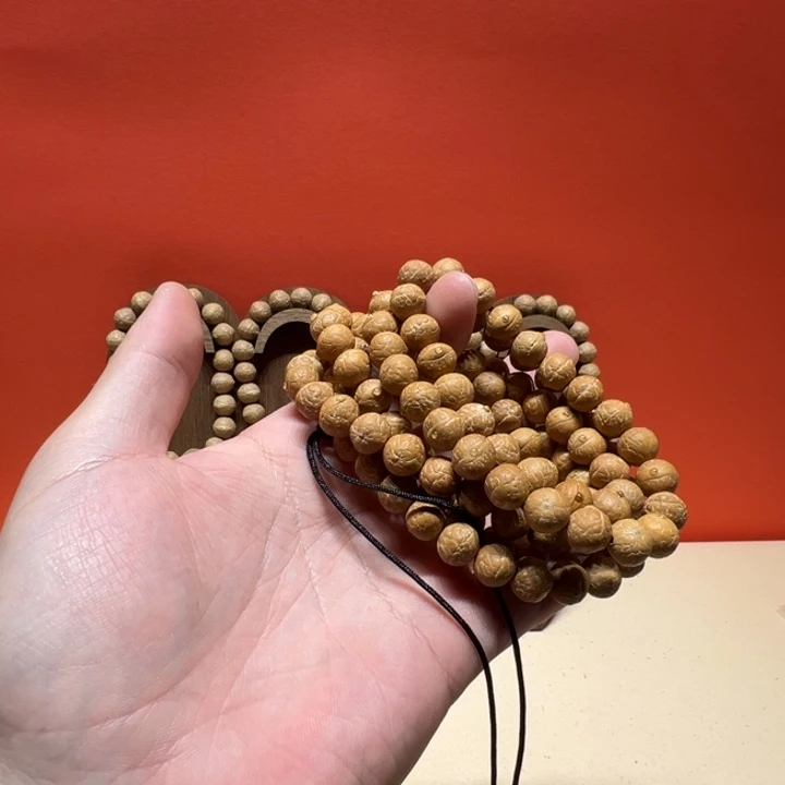 郝***福手串凤眼菩提10.5mm108 （拿11，108（1380置换）。补差价