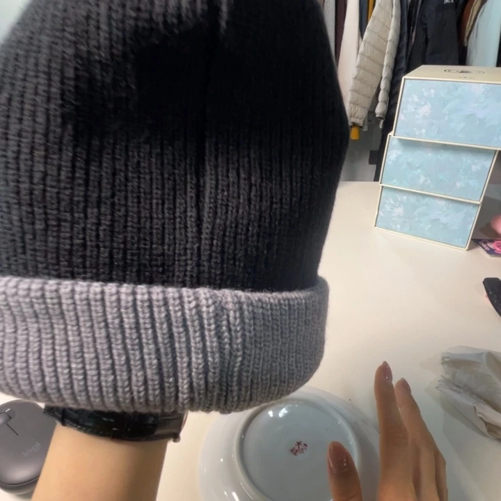 瓷片78。。。。。。。。。。。。。。。