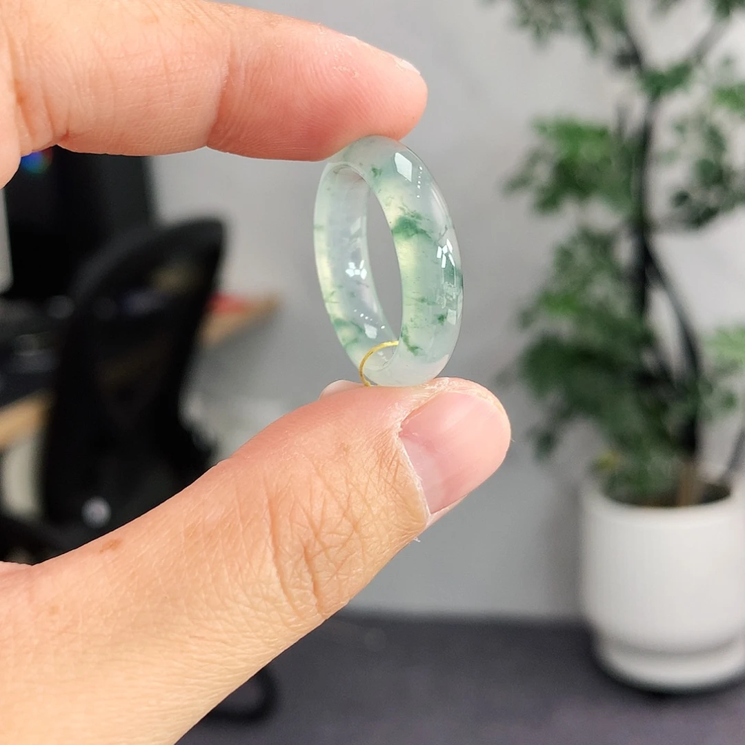 翡翠未镶嵌戒指17号