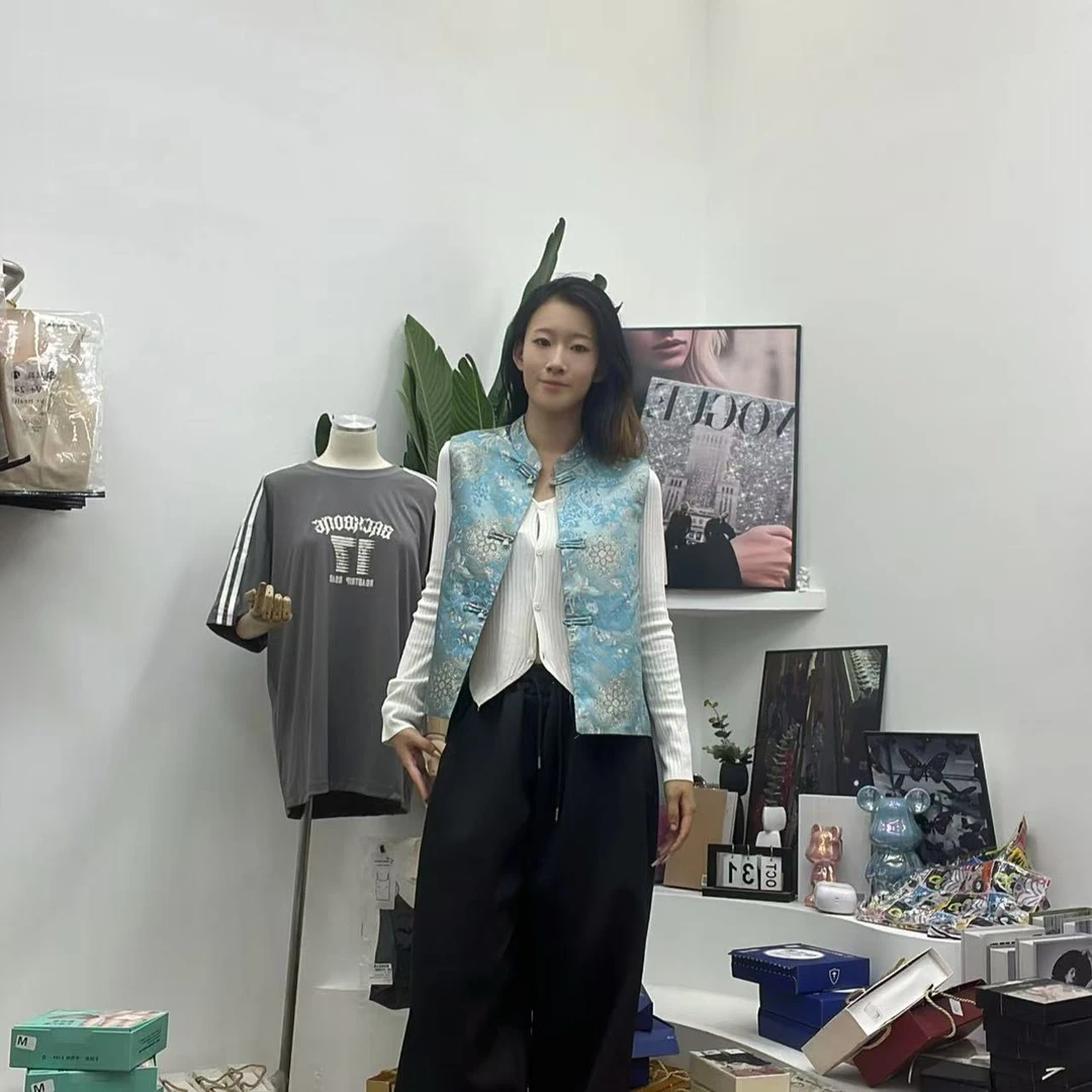 马夹薄款厚款宽松型马甲单排扣提花植物花卉民族风时尚网红