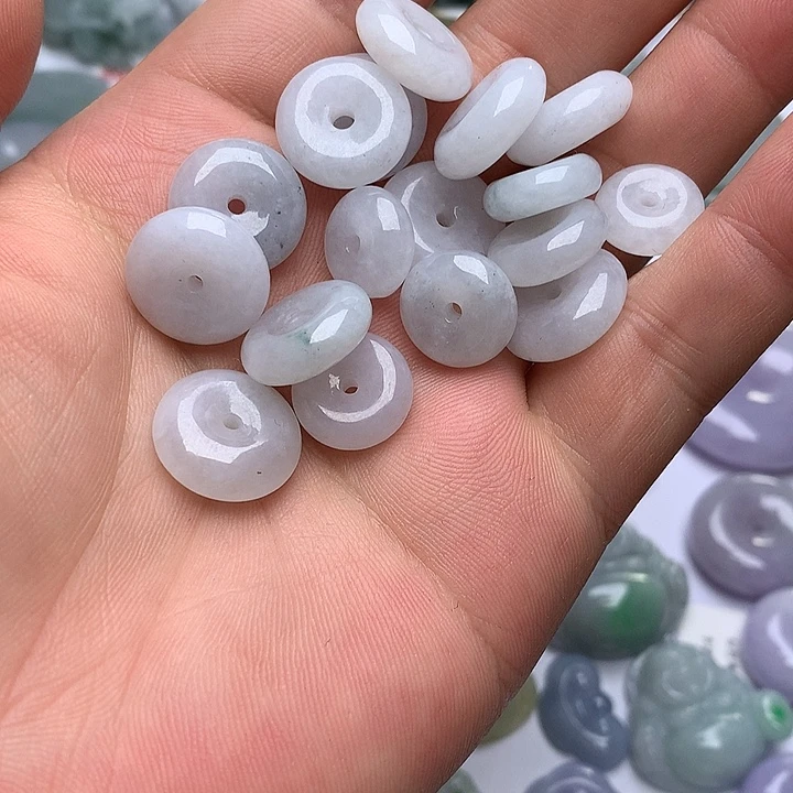 翡翠未镶嵌颈饰天然翡翠