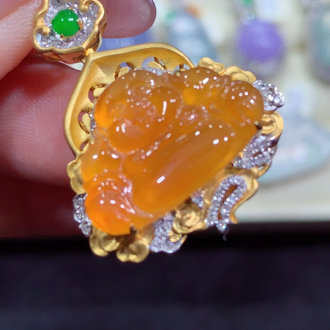 翡翠18K金镶嵌吊坠(不含链)
