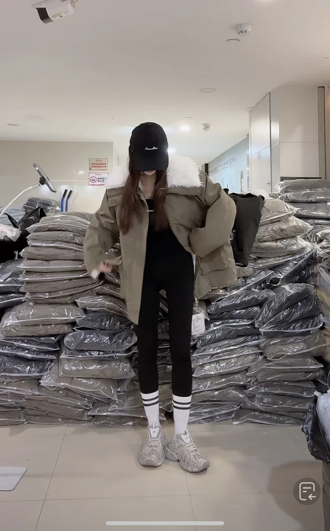 【柒汐】推荐冬季工装派克加绒外套24135