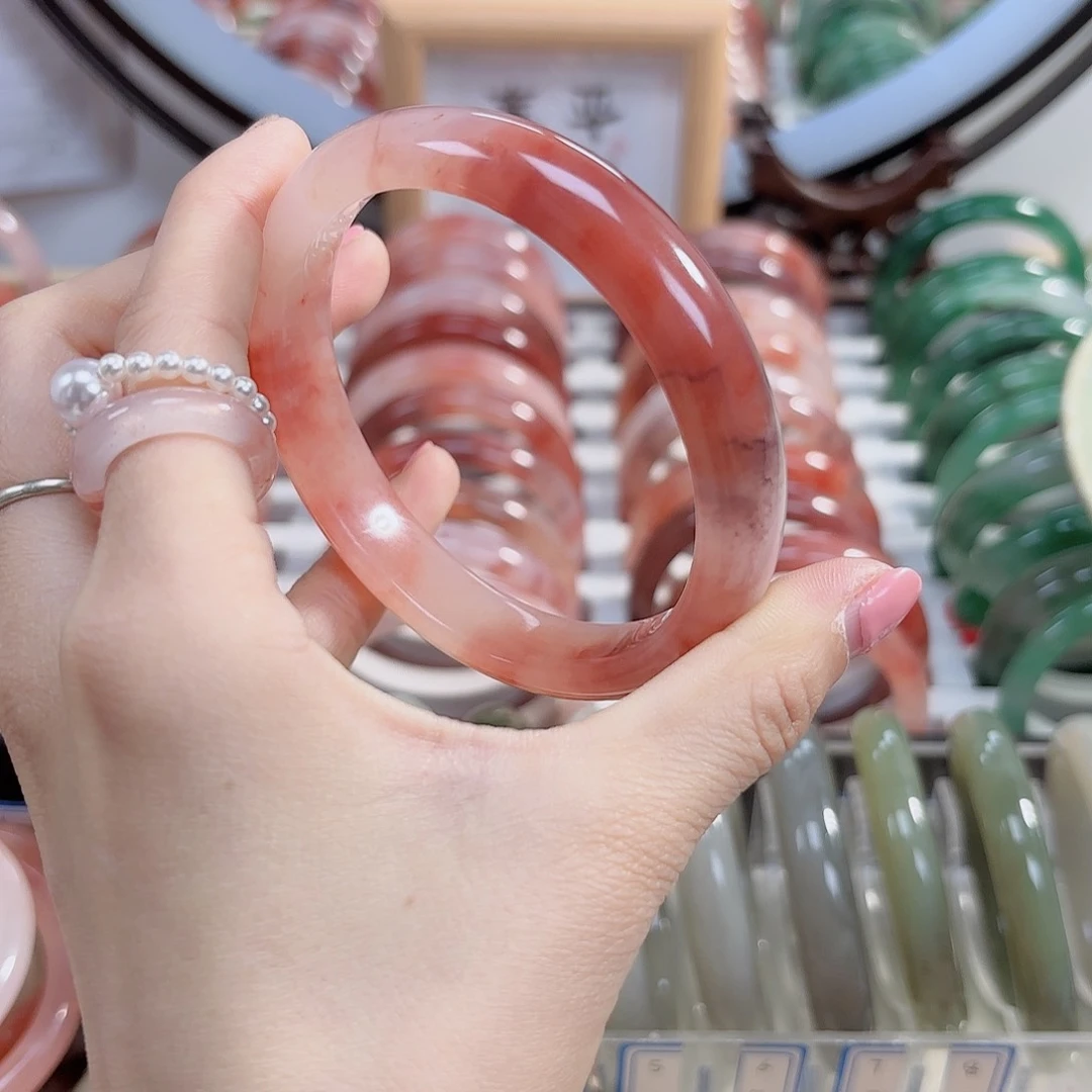 石英质玉手镯未镶嵌安****）