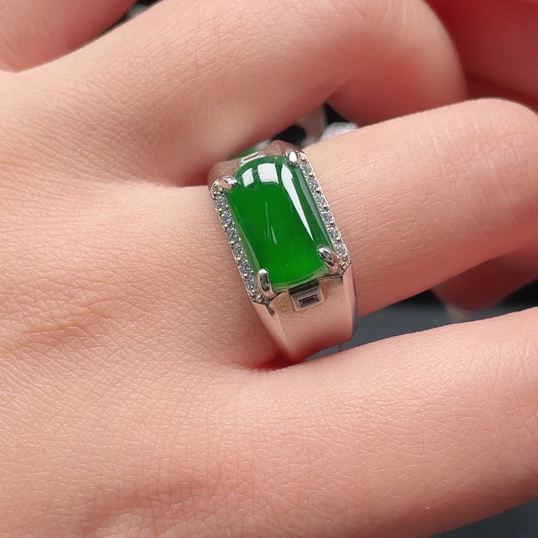 翡翠银S925镶嵌戒指没有运费险2770