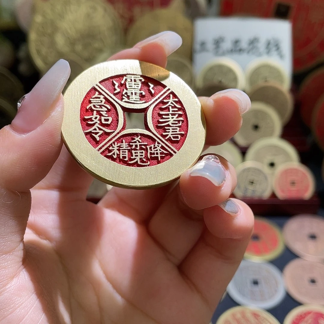 铜铜现代仿制工艺品花钱