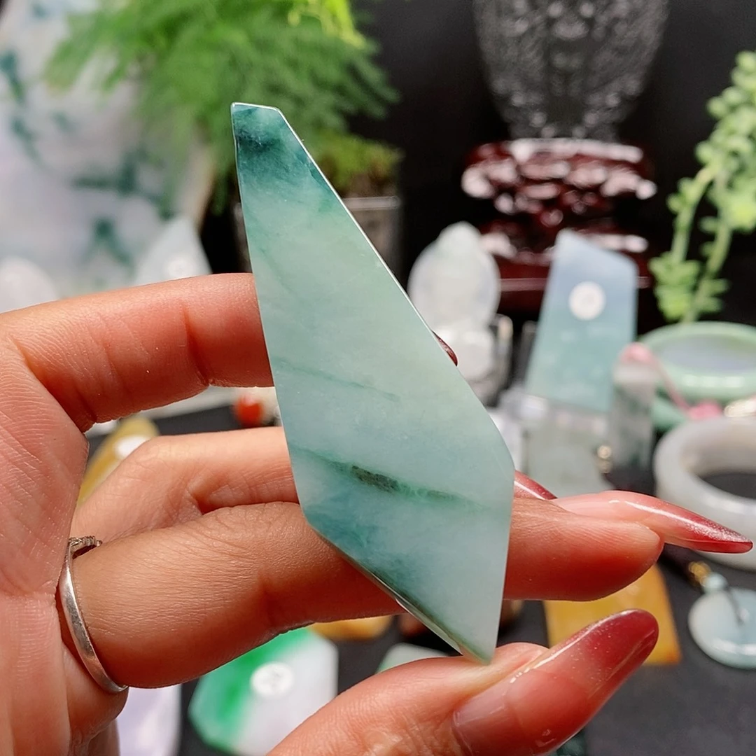 翡翠颈饰未镶嵌缅甸天然a货翡翠挂件