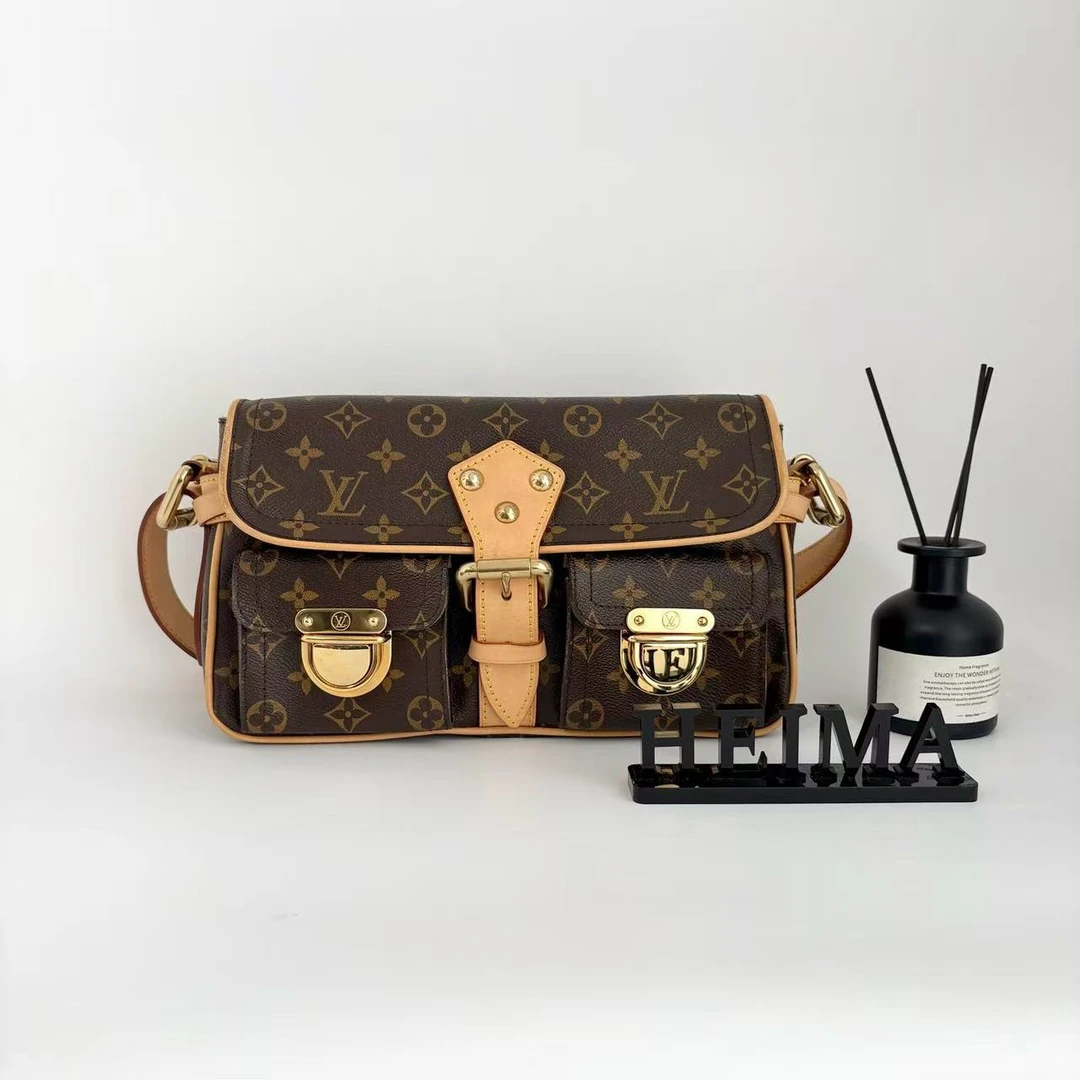 95新 LouisVuitton/路易威登 17763492 LV曼哈顿  30*19