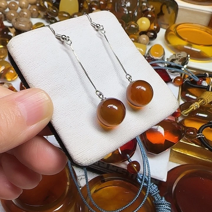 琥珀未镶嵌耳饰天然缅甸琥珀圆珠耳坠