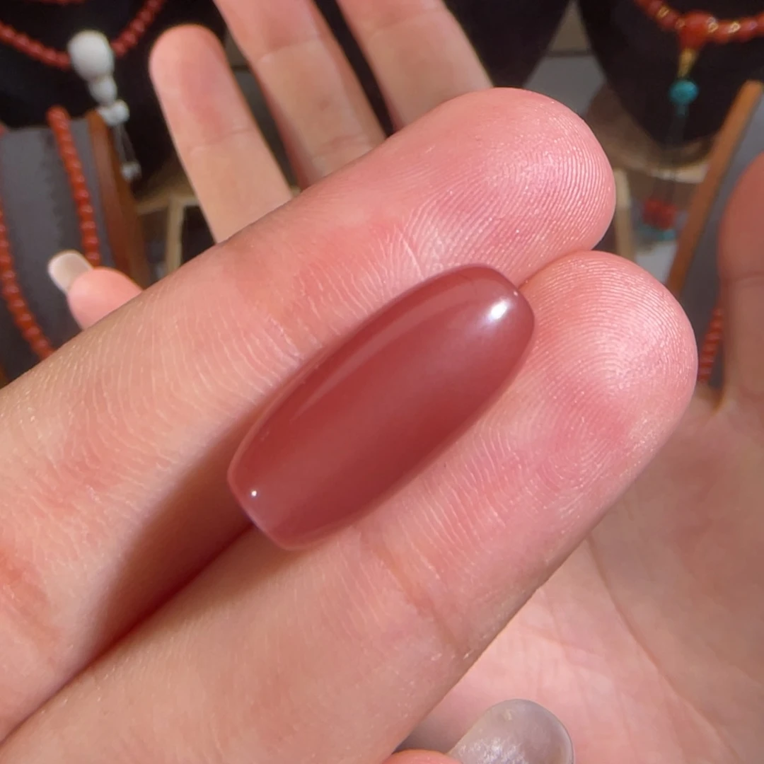 南红玛瑙勒子17.7x7.9mm不退换未镶嵌