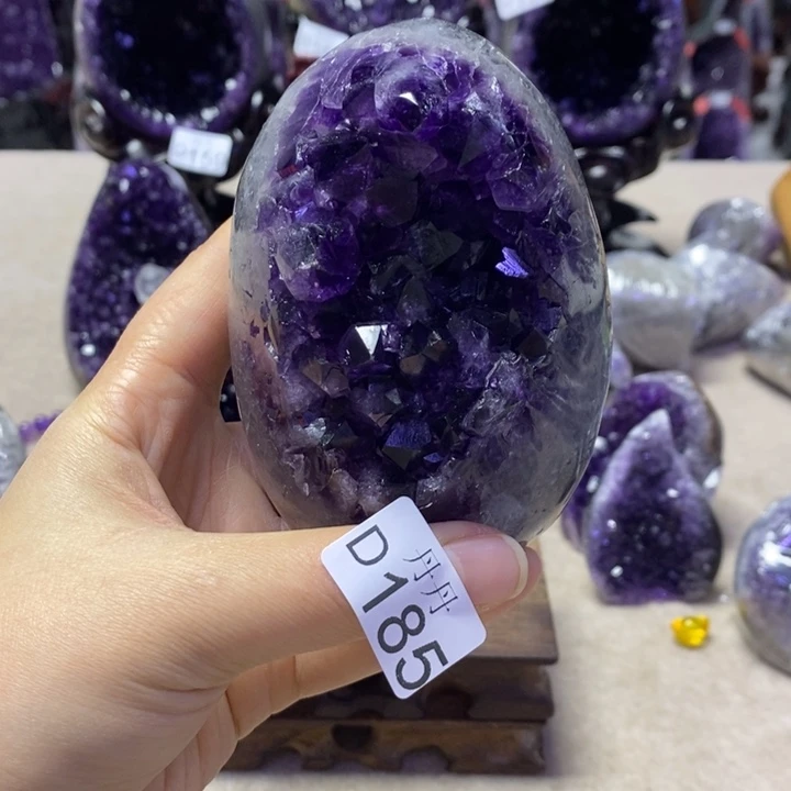 未镶嵌水晶大型摆件（非配饰）