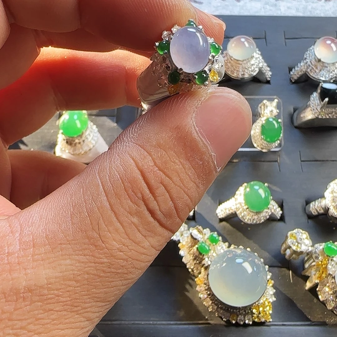 翡翠未镶嵌戒指天然缅甸