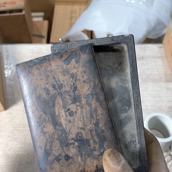 霸*奔新亿阁祝福大家新年快乐