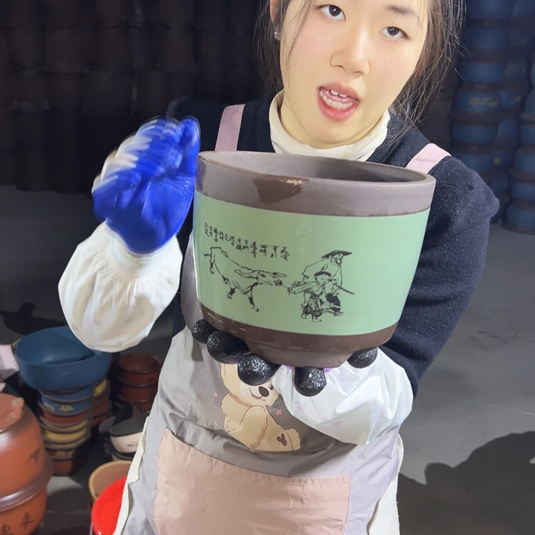 16绿色放牛娃笔筒花盆花盆