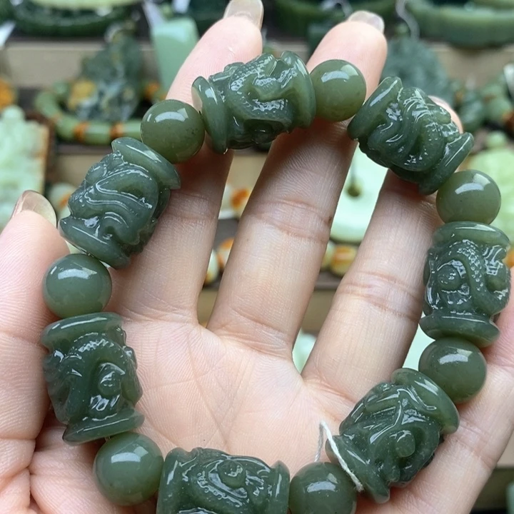手串未镶嵌透闪石质玉
