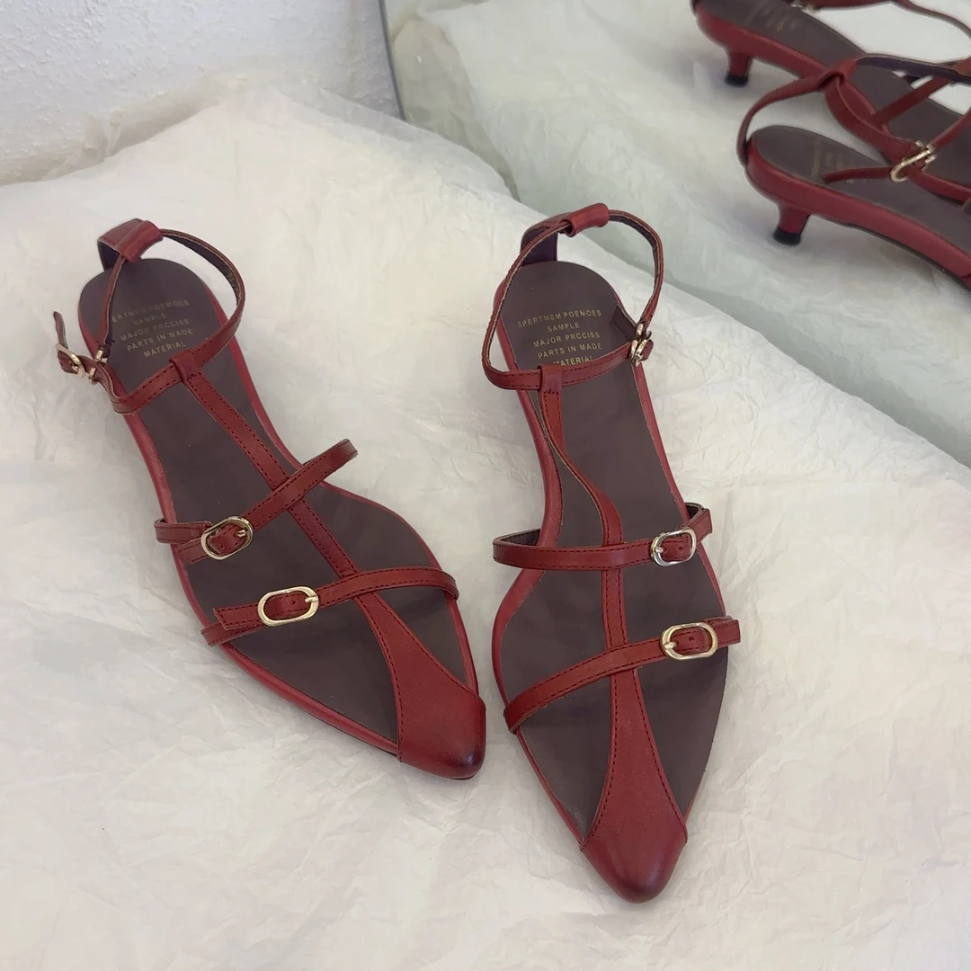 【王二今】牛皮/3.5CM/法式小猫跟尖头露趾一字带后空气质凉鞋女