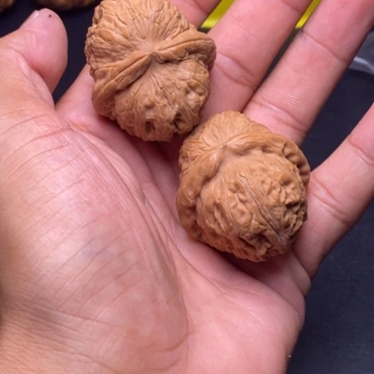 【闪购商品】把件文玩核桃元宝