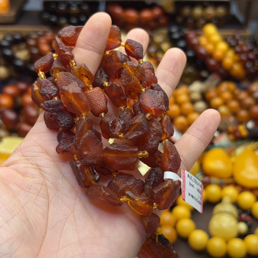 琥珀珠宝奇石未镶嵌多样性发其一